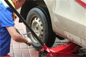 未央附近拖车24小时服务热线电话
